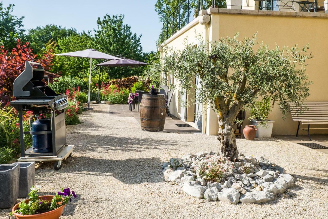 Апартаменты Domaine L'Ancien Vignoble Saint-Julien-de-Lampon Экстерьер фото